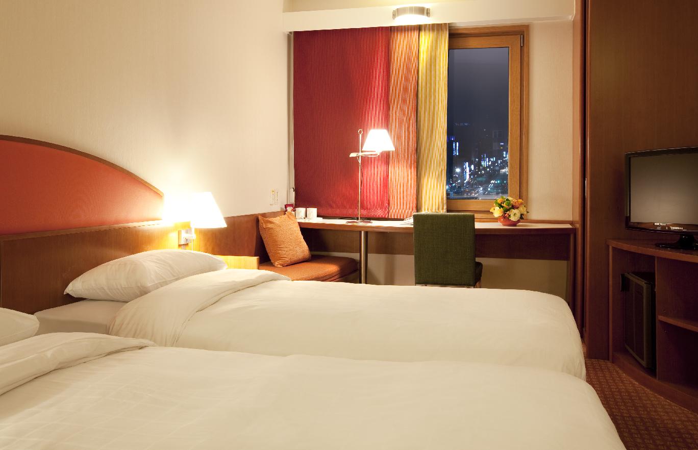 Khách sạn Ibis Styles Ambassador Gangnam 3*