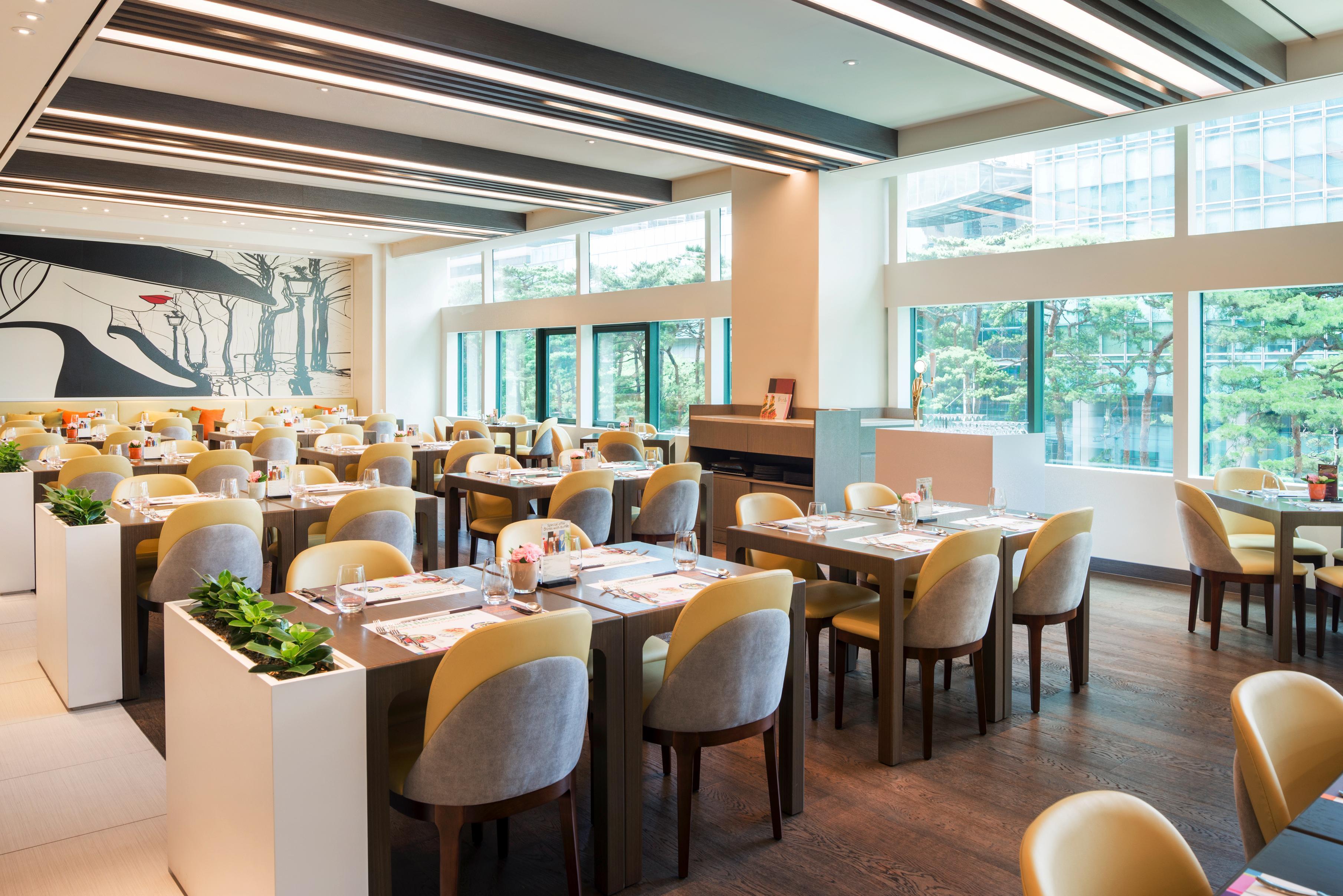 Khách sạn Ibis Styles Ambassador Gangnam